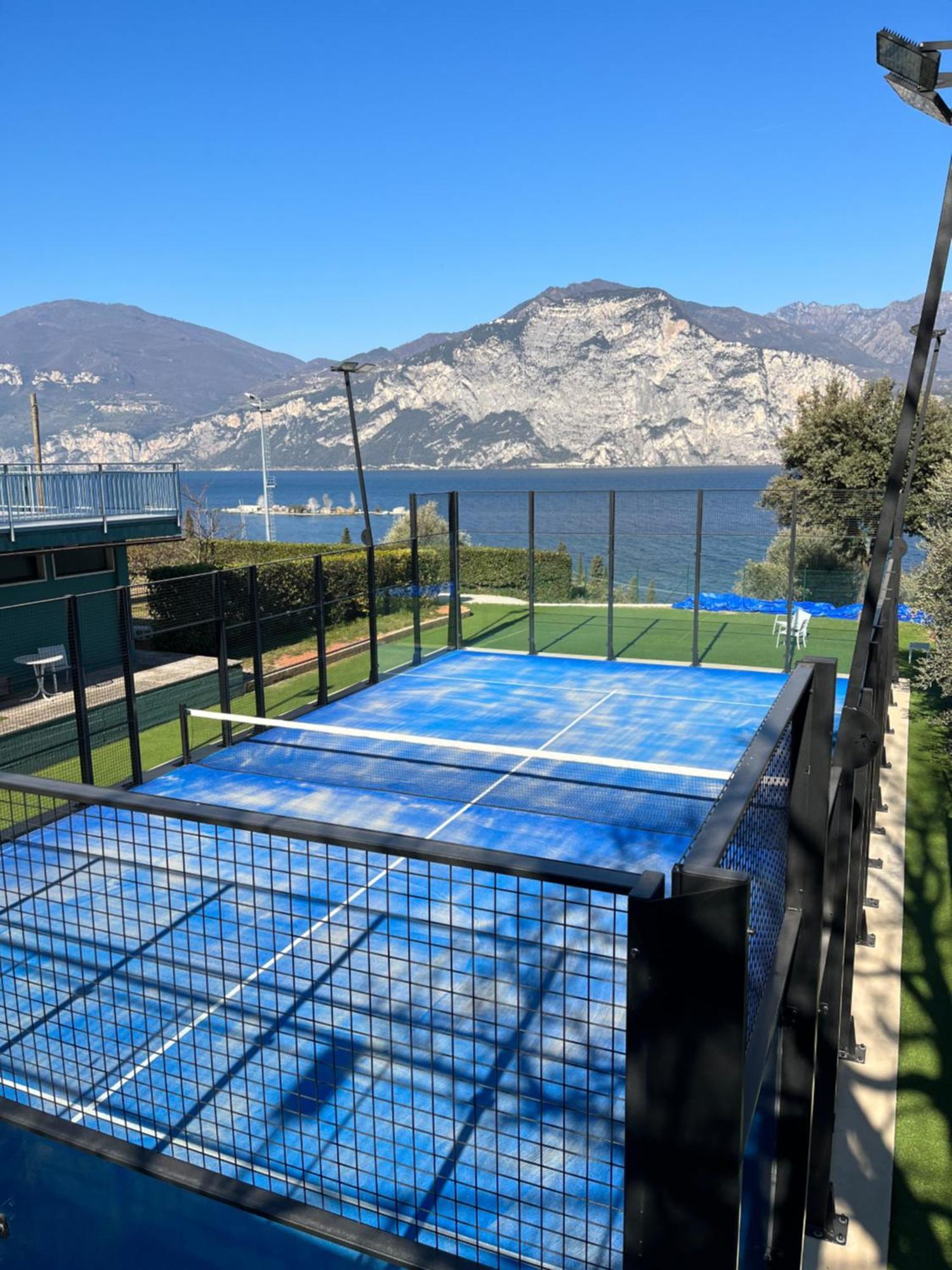 Aldinhaus Apartment Brenzone sul Garda Luaran gambar