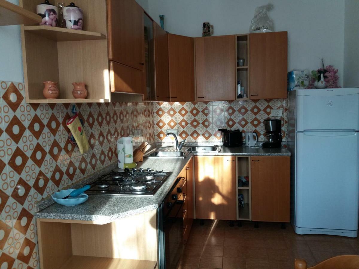 Aldinhaus Apartment Brenzone sul Garda Luaran gambar