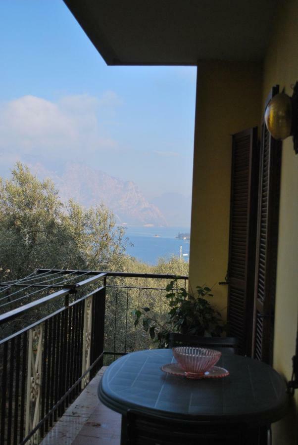 Aldinhaus Apartment Brenzone sul Garda Luaran gambar